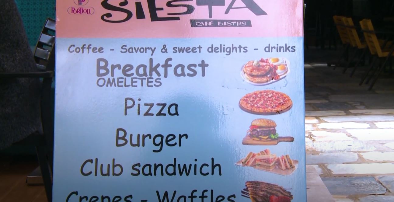 The Syros Project : Eating fast and gorgeous. Siesta cafe Bistro !