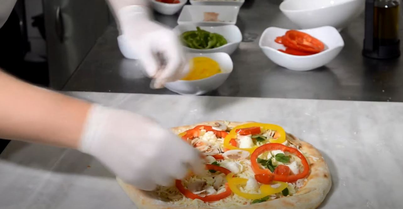 The Halkidiki Project : Eating fast and gorgeous. Meneis gia cafe – Top snacks in Ouranoupoli !