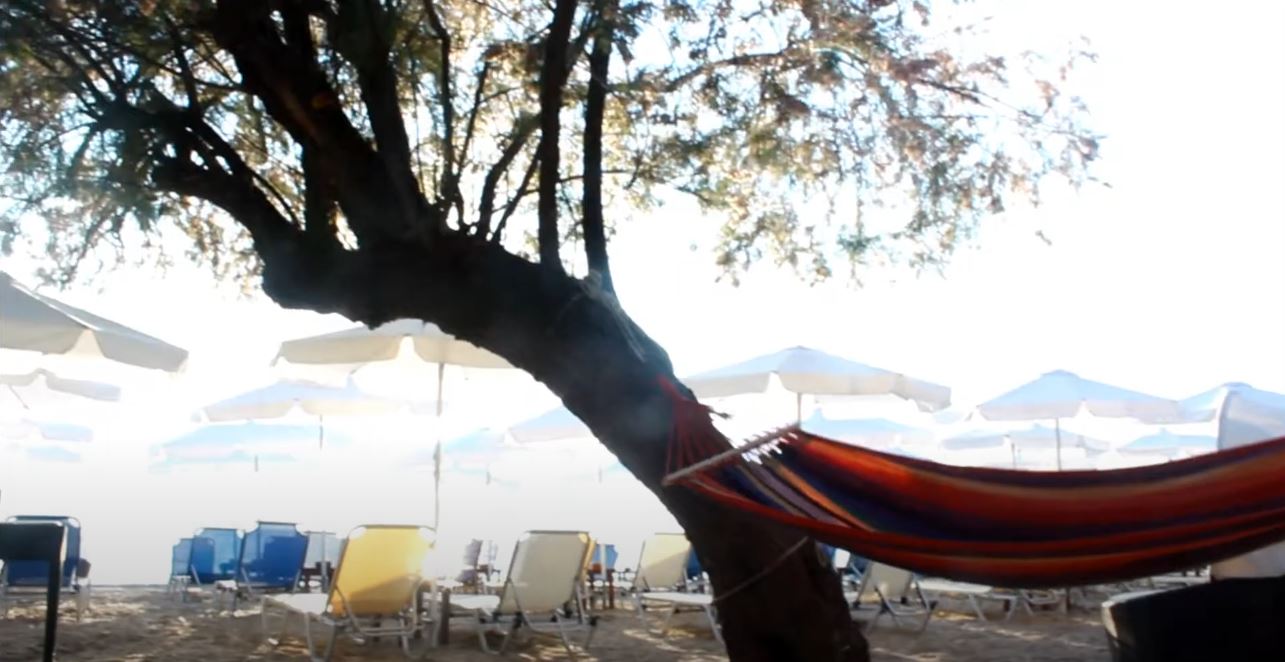 The Halkidiki Project :  Livas Beach Bar in Neos Marmaras !