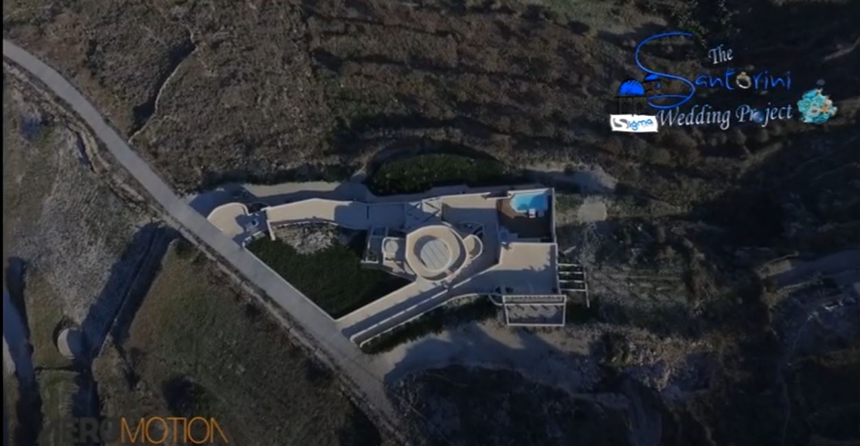 The Santorini Wedding Project : Aeromotion / Fira, Santorini, Greece