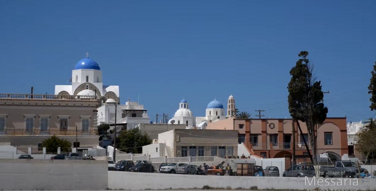 The Santorini Project : Walking in Messaria !!!
