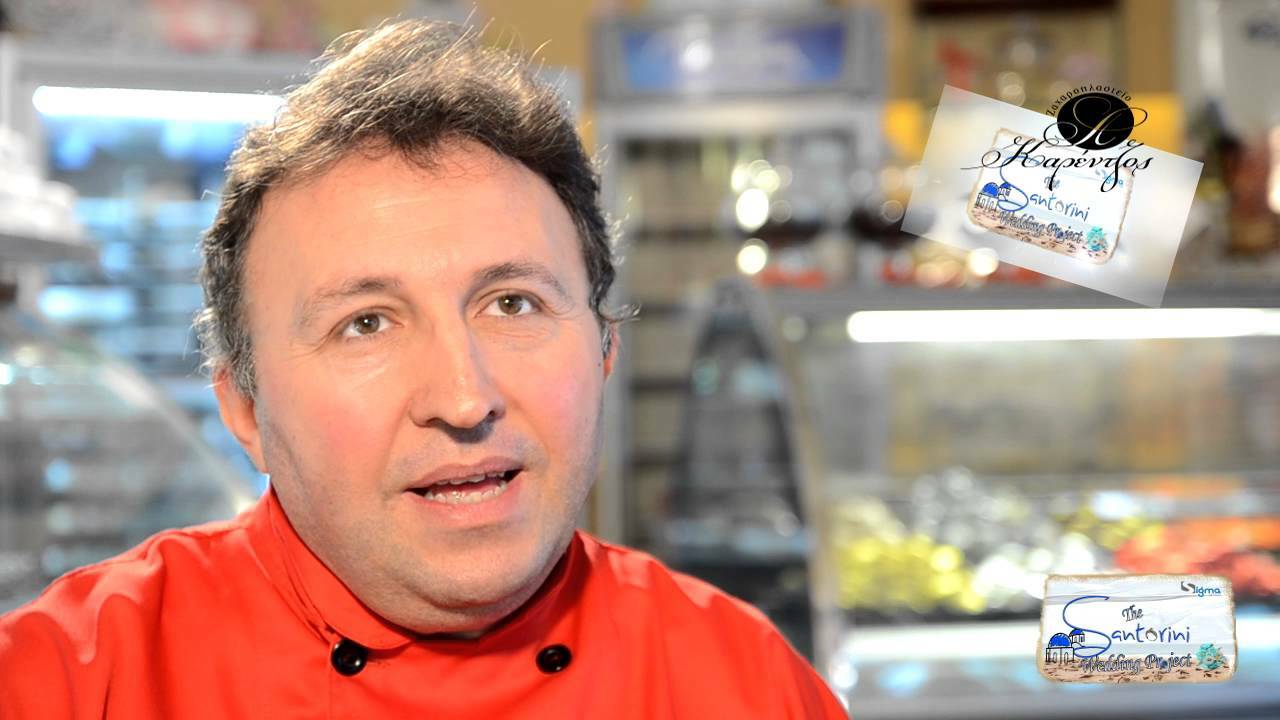 The Santorini Wedding Project : Ζαχαροπλαστείο Καρέντζος by Sigma’s shooting!