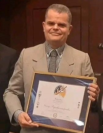 Γιώργος Παπαθανασόπουλος : Eκπρόσωπος της F.I.J.E.T. στην Ελλάδα και Πρόεδρος της εγκριθείσας από τις Ελληνικές Δικαστικές Αρχές, Ένωσης Δημοσιογράφων – Συγγραφέων Τουρισμού – Πολιτισμού Ελλάδος (Ε.ΔΗ.ΣΥ.Π.Τ.Ε.)