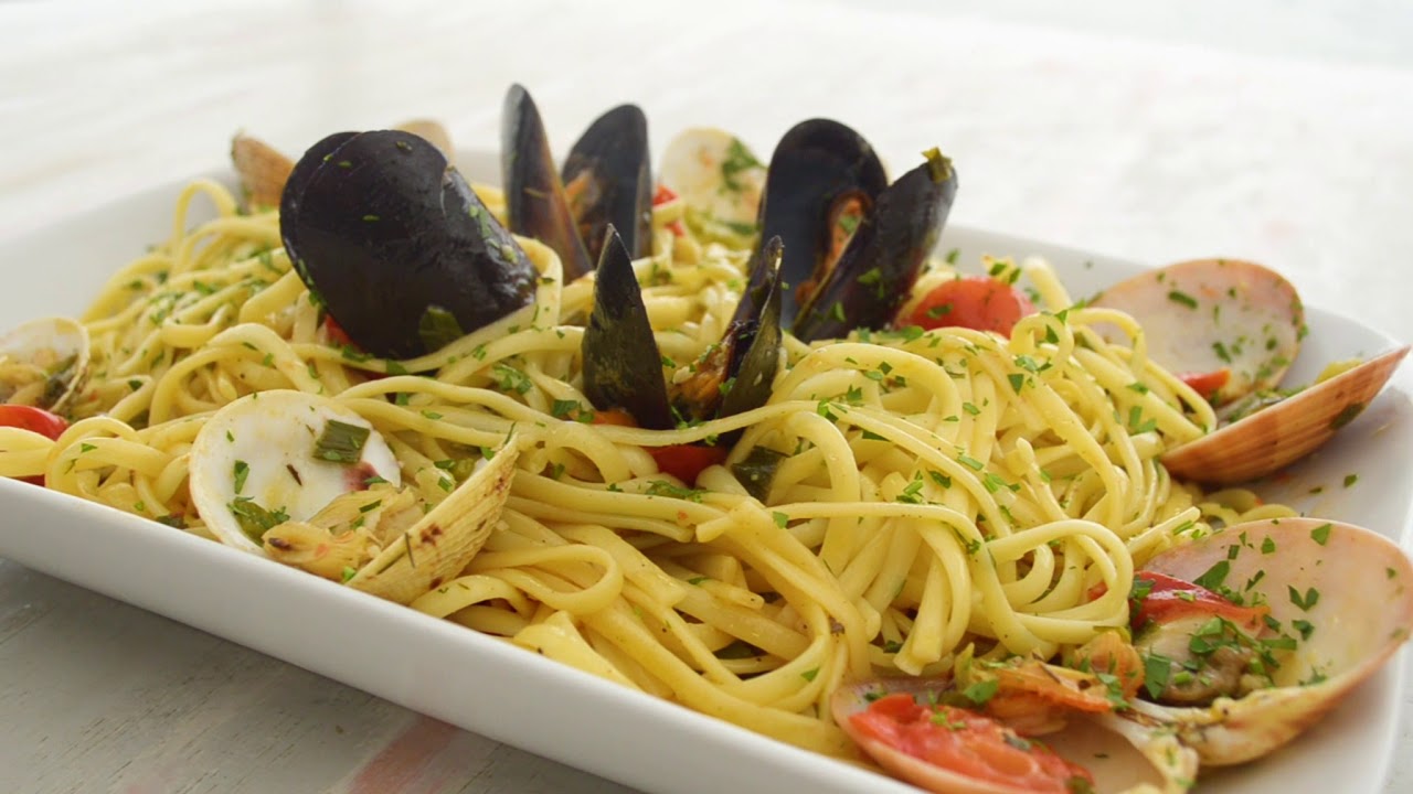 Action In Greece #The Syros Project #AXLADI top gastronomy next to the sea!