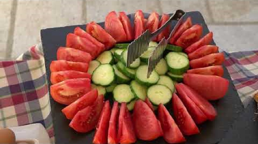 Action In Greece #Α-Ω #Η Πρόταση του Μarzi beach and bungalows all day restau #Νεράντζα Κορινθίας!