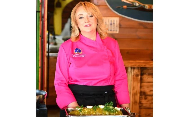 Πρεμιέρα για την εκπομπή “ΑΝΘΟΛΟΓΙΟ ΤΗΣ ΕΛΛΗΝΙΚΗΣ ΓΑΣΤΡΟΝΟΜΙΑΣ” την Παρασκευή 1η Αυγούστου στις 2 το μεσημέρι με καλεσμένη την Ισιδώρα Τραχιλίδου